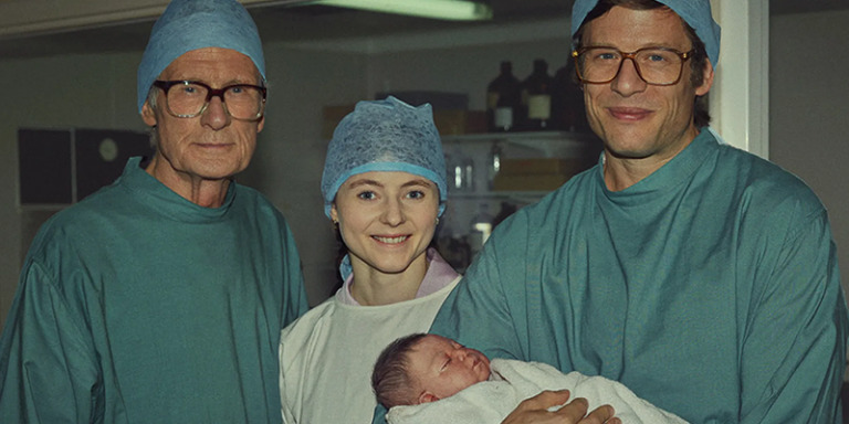 Joy: The World’s First 'Test−Tube' Baby